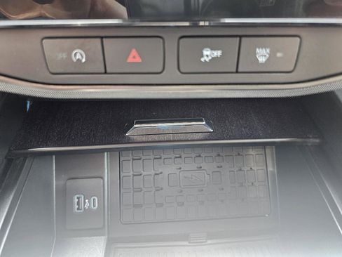 Used 2022 Ford Expedition Platinum image 26