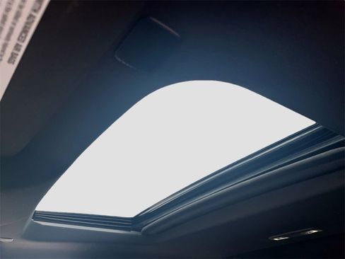 Used 2022 Chevrolet Silverado 1500 High Country image 23