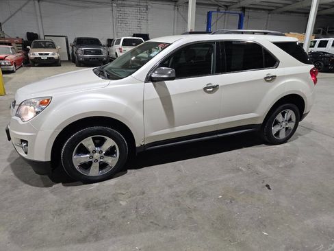 Used 2015 Chevrolet Equinox LT image 1