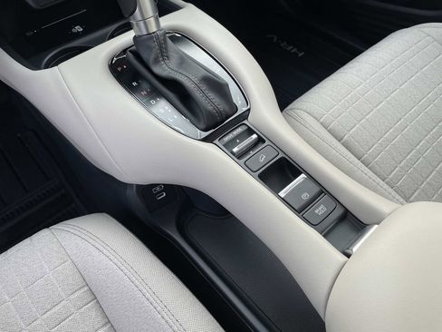 New 2026 Honda HR-V LX image 19