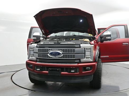 Used 2017 Ford F350 Platinum w/ FX4 Off-Road Package AWD/4WD image 37