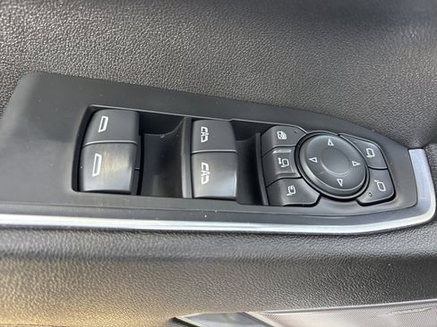 Used 2024 Chevrolet Silverado 3500 High Country w/ High Country Premium Package image 28