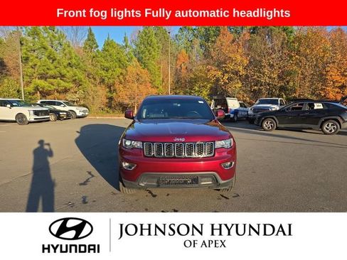 Used 2020 Jeep Grand Cherokee Laredo w/ Laredo X Package image 11