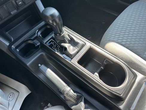 Used 2023 Toyota Tacoma SR image 28