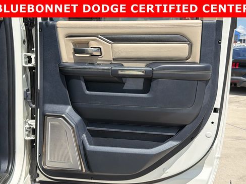 Used 2022 RAM 3500 Limited AWD/4WD image 24