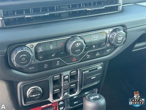 Certified 2026 Jeep Wrangler Unlimited Rubicon image 20