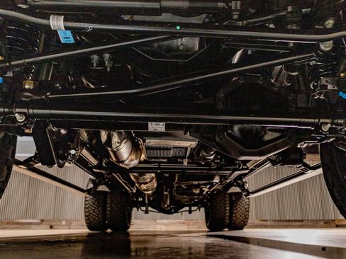 Used 2025 Ford F350 Platinum image 12