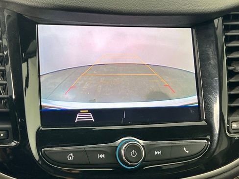 Used 2020 Chevrolet Trax LT image 33