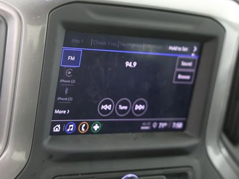 Used 2025 Chevrolet Silverado 2500 Custom w/ Custom Value Package image 7