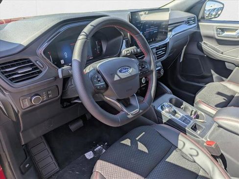 New 2025 Ford Escape ST-Line w/ Tech Pack #1 image 3