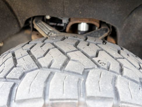 Used 2021 GMC Sierra 2500 AT4 w/ AT4 Preferred Package image 33