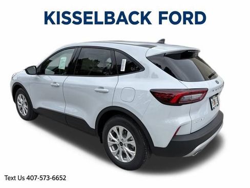 New 2026 Ford Escape Active image 5