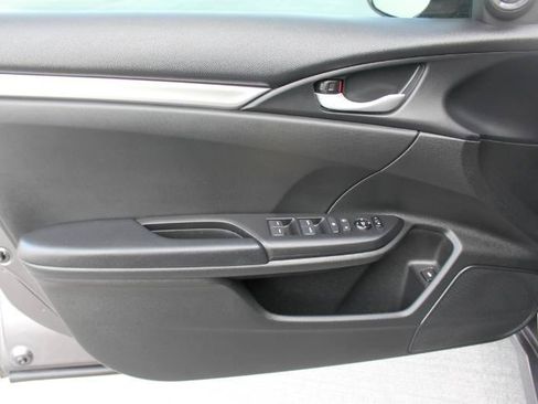 Used 2021 Honda Civic Sport image 10