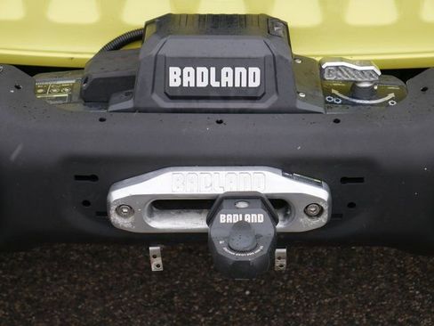 Used 2022 Jeep Wrangler Unlimited Sport image 3