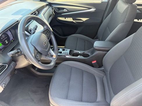 Used 2023 Chevrolet Bolt EUV LT w/ Driver Confidence Package FWD image 11
