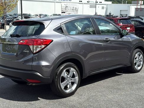 Used 2021 Honda HR-V LX image 4