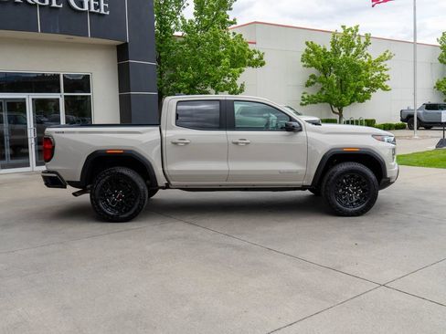 Used 2026 GMC Canyon Elevation w/ Convenience Package AWD/4WD image 8