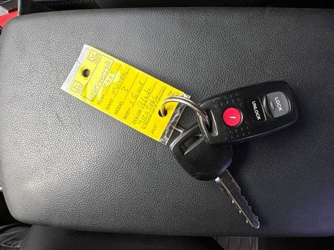 Used 2009 MAZDA MAZDA3 s Grand Touring FWD image 11
