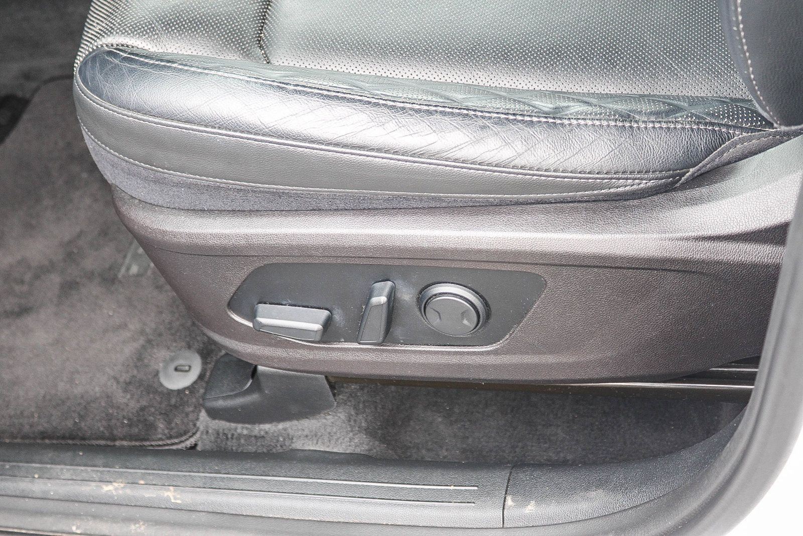 Used 2021 Kia Sorento SX FWD image 22