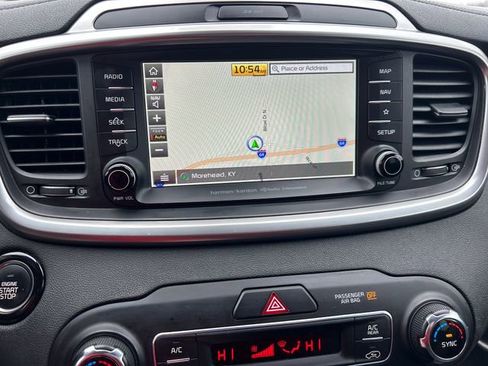 Used 2019 Kia Sorento EX w/ EX Touring Package image 27