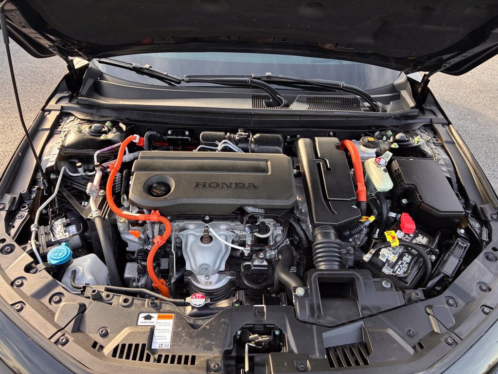 Used 2025 Honda Accord Touring image 9