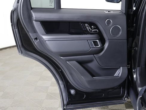 Used 2021 Land Rover Range Rover SV Autobiography Dynamic image 31