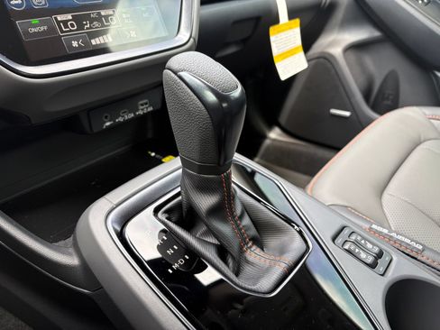 New 2026 Subaru Crosstrek 2.5i Limited w/ Crosstrek Mirror Package AWD/4WD image 18