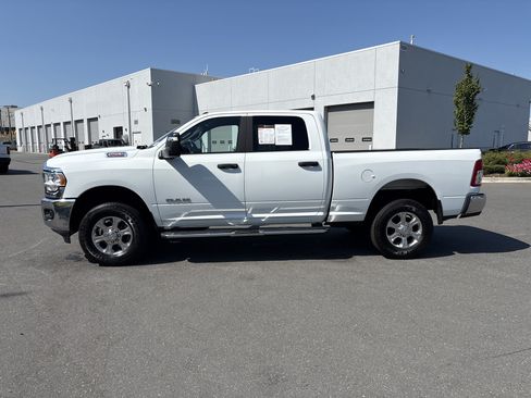 Used 2024 RAM 2500 Big Horn AWD/4WD image 6