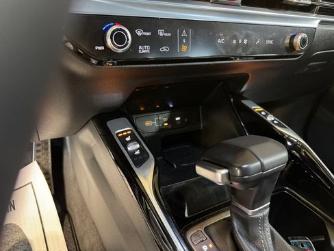 Certified 2026 Kia Sorento SX AWD/4WD image 30