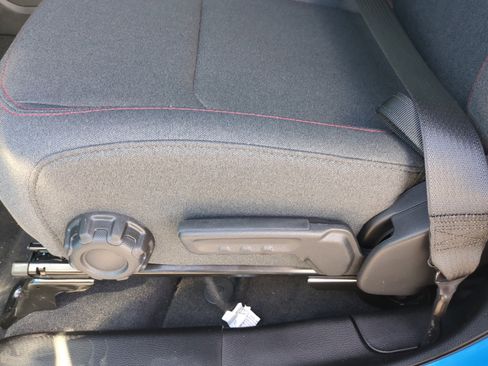 New 2025 Jeep Wrangler Unlimited Rubicon image 14