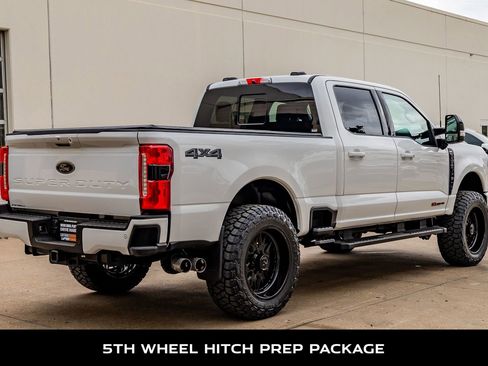 Used 2024 Ford F350 Lariat w/ Lariat Ultimate Package image 10