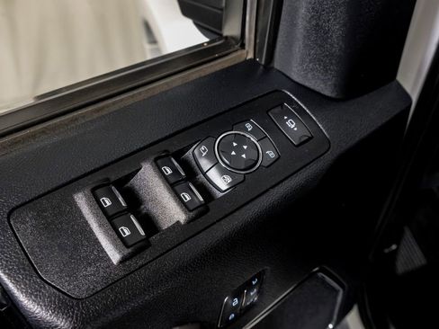 Used 2020 Ford F450 Platinum w/ FX4 Off-Road Package image 35