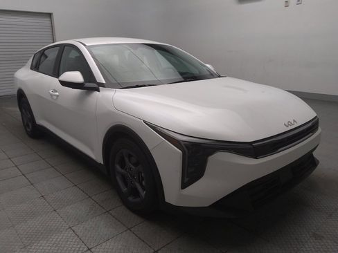 Used 2025 Kia K4 FWD image 13