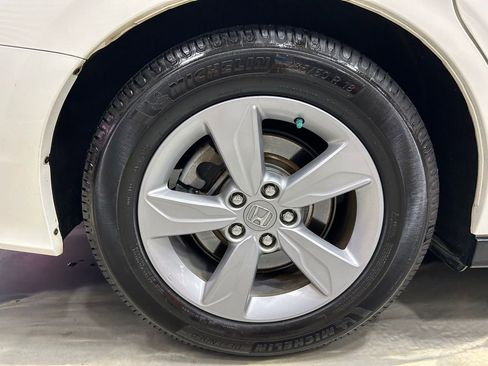 Used 2019 Honda Odyssey EX-L image 22