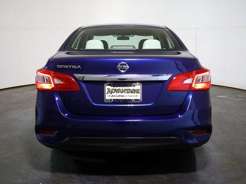Used 2016 Nissan Sentra S FWD image 10