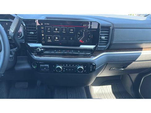 Used 2026 GMC Sierra 1500 SLE w/ X31 Off-Road Package AWD/4WD image 14