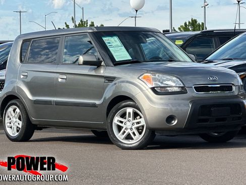 Used 2010 Kia Soul + w/ Audio Pkg FWD image 1