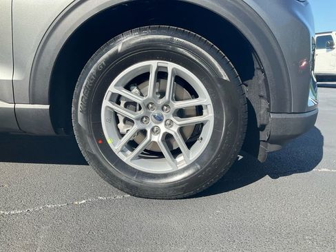 New 2026 Ford Explorer Active image 10