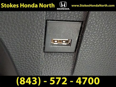 Used 2021 Toyota Corolla LE FWD image 25
