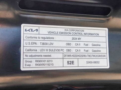 Certified 2024 Kia Niro EX FWD image 28