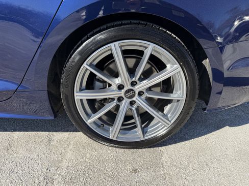 Used 2025 Audi A5 2.0T Premium Plus image 9