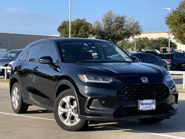 Used 2024 Honda HR-V LX image 2