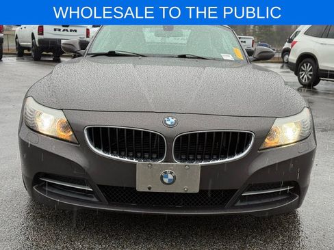 Used 2011 BMW Z4 sDrive30i image 8
