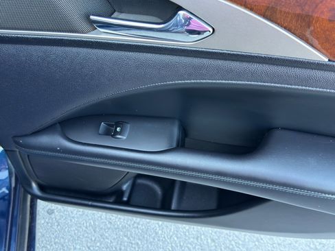 Used 2017 Lincoln MKZ Reserve w/ Climate Package image 37