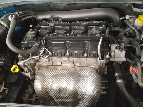 Used 2021 Jeep Renegade Latitude FWD image 30