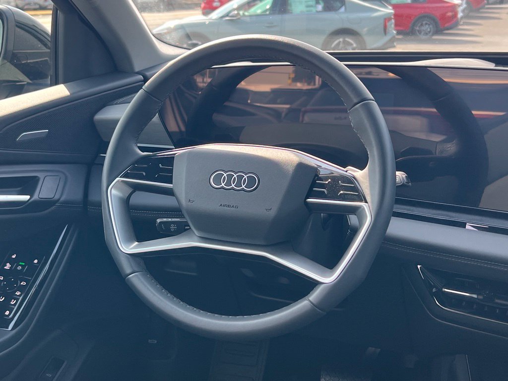 Used 2025 Audi Q6 e-tron Premium Plus w/ Premium Plus AWD/4WD image 12