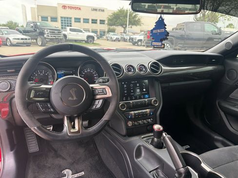 Used 2019 Ford Mustang Shelby GT350 w/ Technology Package image 7