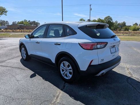 Used 2021 Ford Escape S image 5