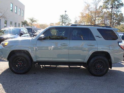 Used 2023 Toyota 4Runner TRD Off-Road Premium image 9