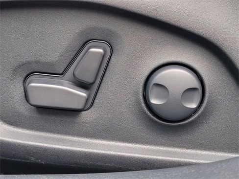 Certified 2024 Jeep Compass Trailhawk w/ Trailhawk Elite Group image 4